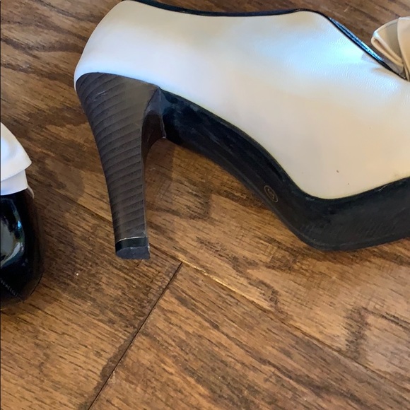 Flapper style high heels - Picture 3 of 5